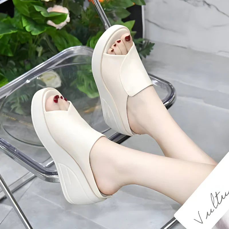 Loïs | Ortopedik Rahatlık Sunan Sandaletler