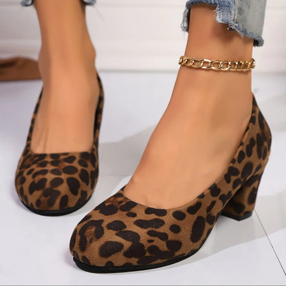 Laure™ – Geniş Burunlu ve Dengeli Topuklu, Ağrısız Konfor Sunan Stiletto Ayakkabı